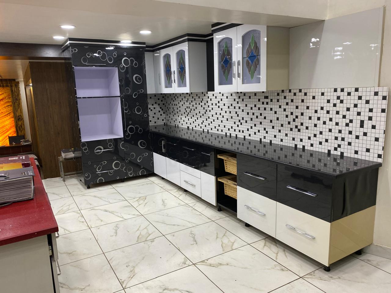 Modern Black Kitchen